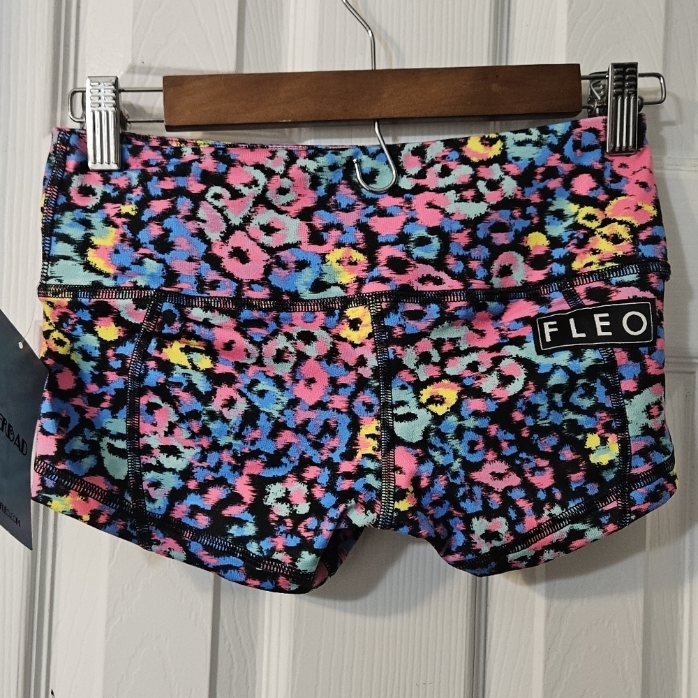 NWT FLEO Miami Leopard Shorts - Picture 2 of 5